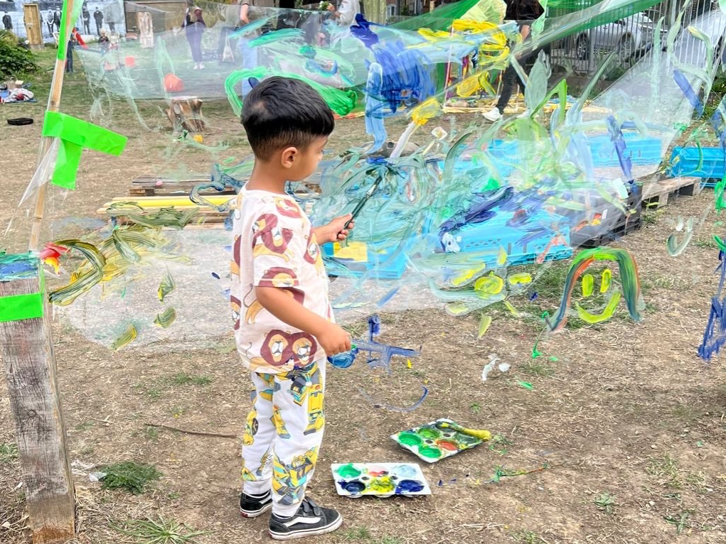 Make-Do Play - Abbey Gardens — Activity at Abbey Gardens