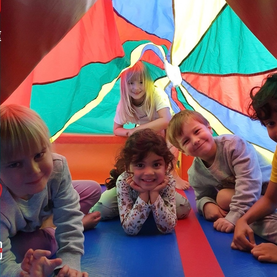 Funny Bugs/Giggle Worms, Hampstead — Class at The O2 Centre