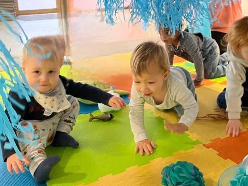 Monday Munchkins — Class at Canada Water Studios
