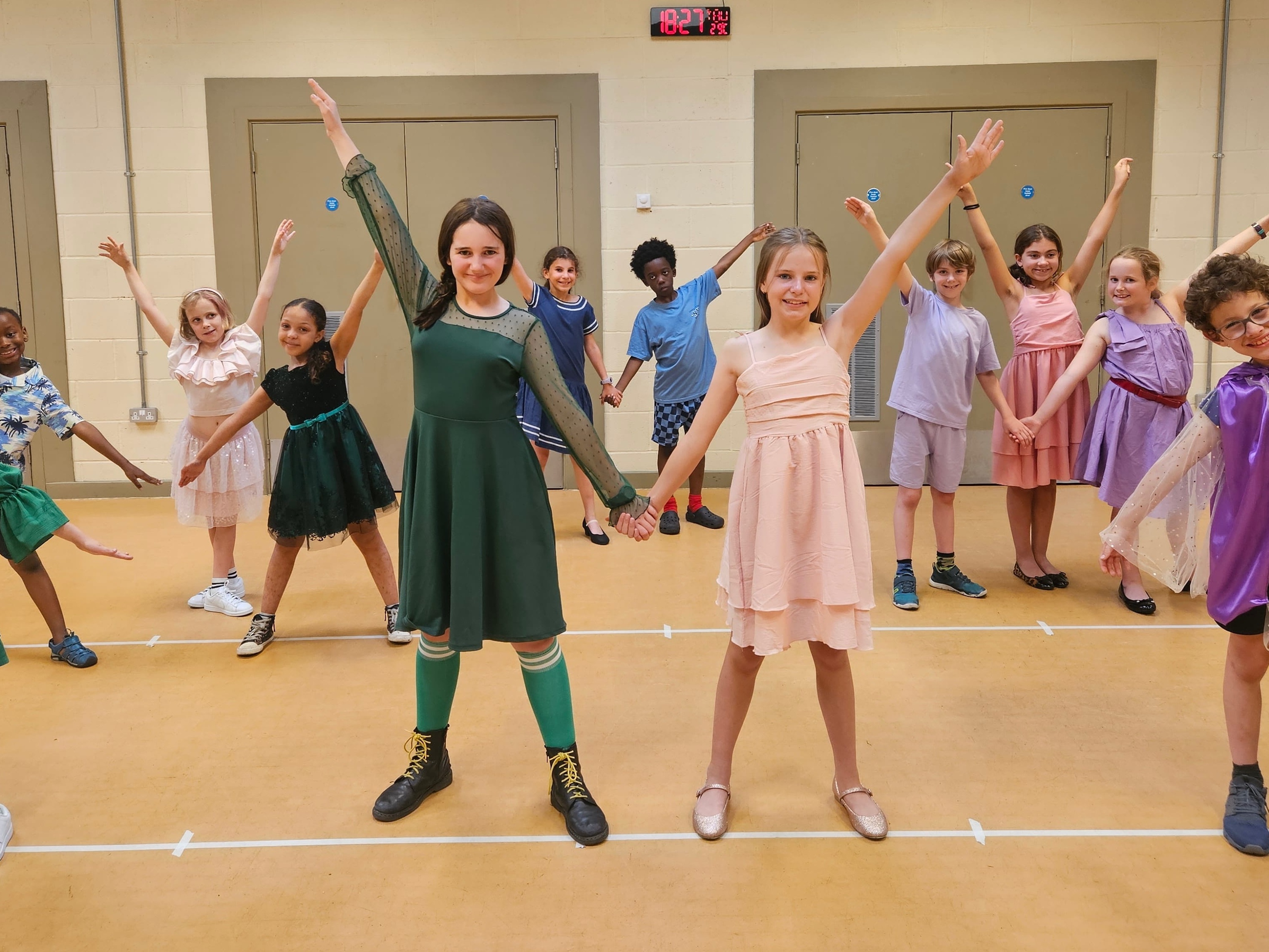 Sunday Theatre Academy Juniors — Class at Canada Water Studios