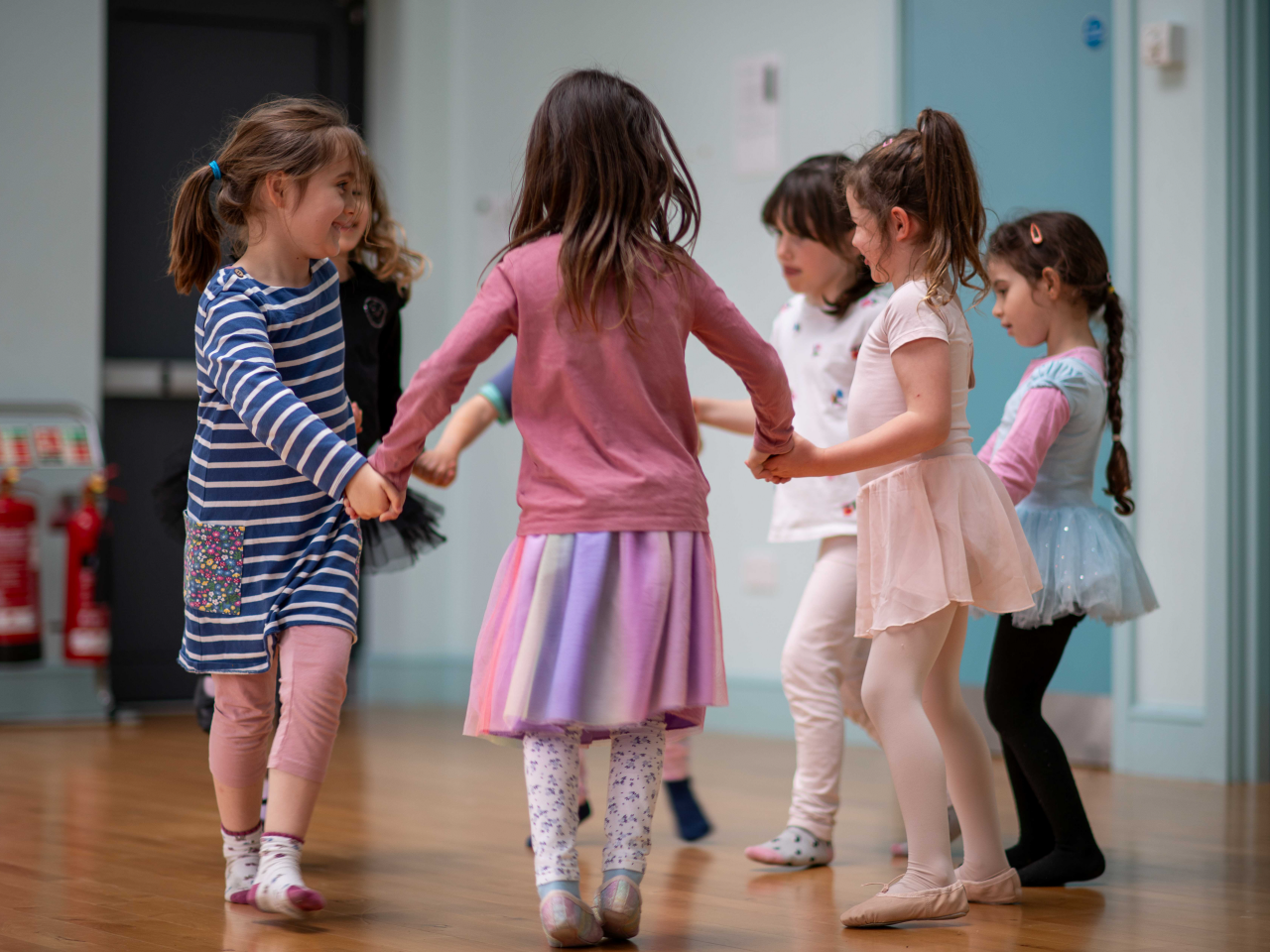 Contemporary Dance, Level 1 — Class at Chestnuts Community Centre