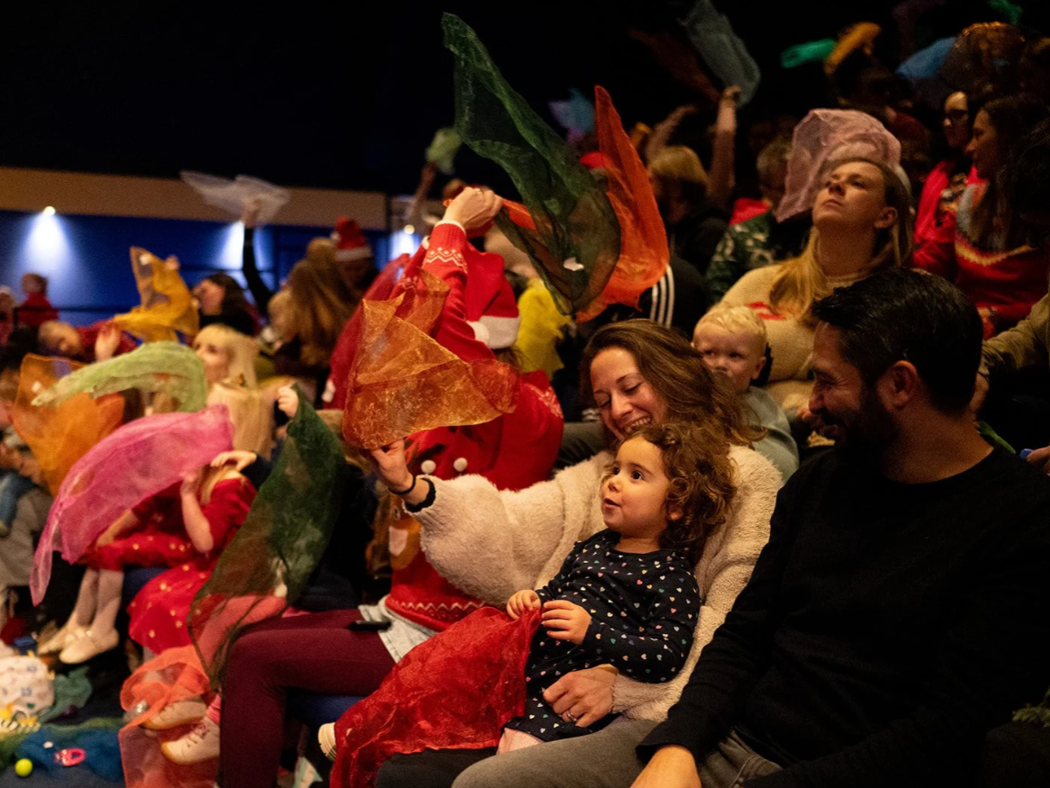 Boppin' Bunnies Christmas Show, Eltham — Performance at Bob Hope Theatre