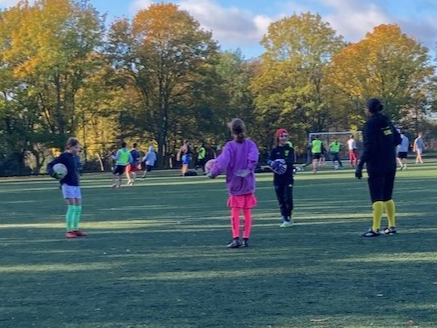 Team KEEpers Girls 9's (U12/U13) — Class at Whittington Park Football Pitch