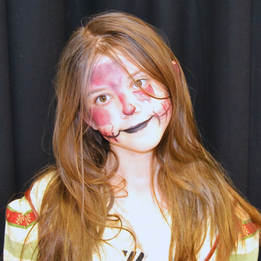 Halloween Hair and Make-Up Masterclass — Holiday Camp at Polka Theatre