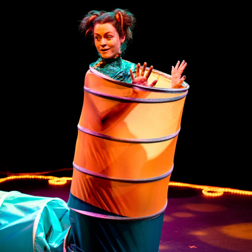 toooB — Performance at Polka Theatre